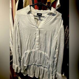 a.n.a Women's Light Gray Top high/low size large